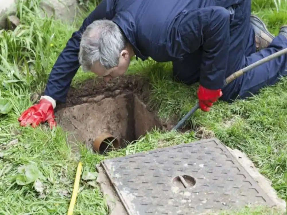drain unblocking Skillman handyman advertising services for drain unblocking