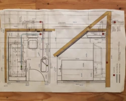 Mals ensuite drainage plan to scale, drawn in sketchup, showing below floor invert pipe levels and floor joist locations.